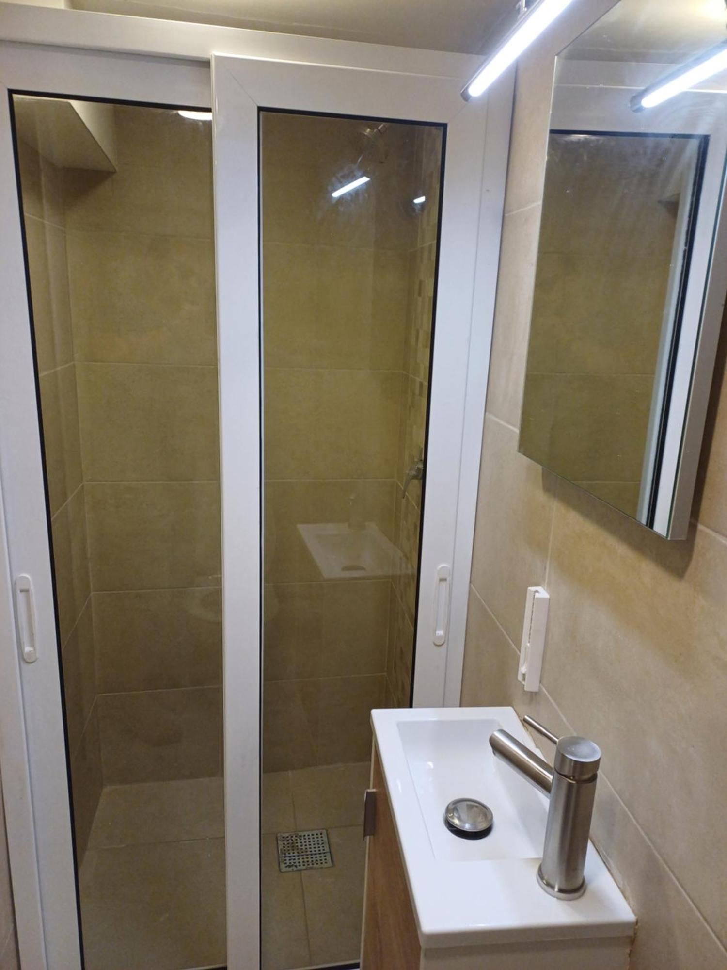 Number 12 Apartment Биргу Стая снимка